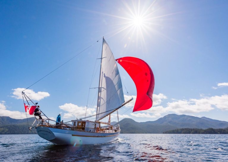 passing-cloud-sailing-great-bear-rainforest